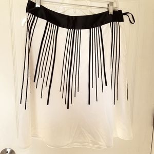 White House Black Market A Line Skirt (Size 8)